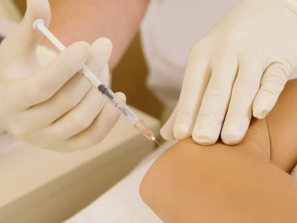 how-injections-could-stop-your-nerve-and-joint-pain