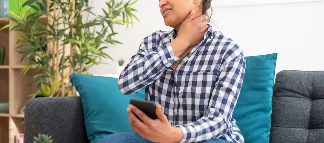 postural-therapy-end-the-year-with-better-posture