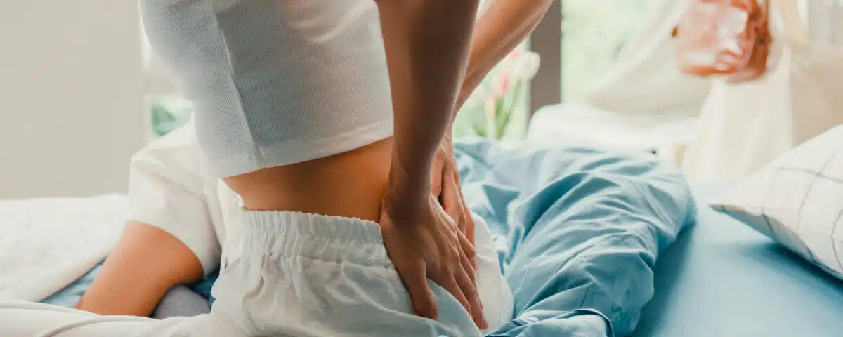 sciatica-symptoms-how-your-walking-posture-may-be-affecting-your-sciatic-nerve