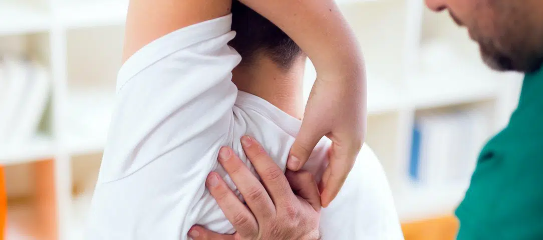 what-to-know-if-your-child-has-scoliosis