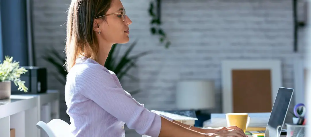 why-workplace-ergonomics-are-important-for-neck-and-back-pain